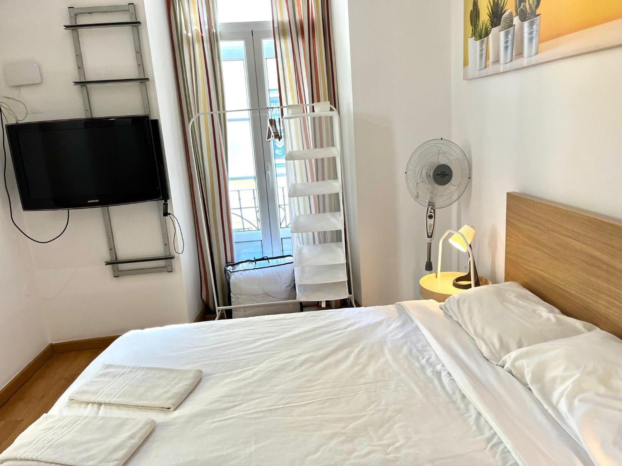 2 Bedroom Apartment - Bairro Alto Residence Lisbon Exterior photo
